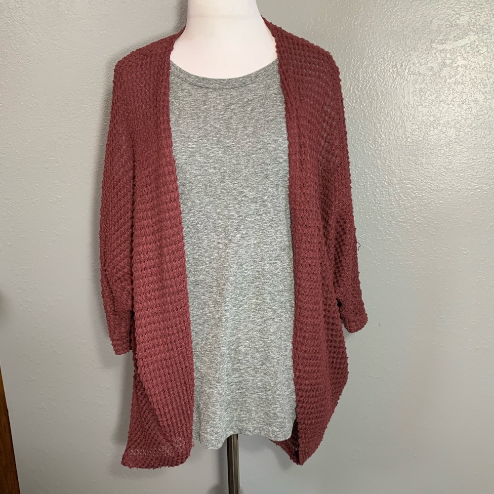 Mossimo— Rolla Coster T-shirt & cardigan bundle